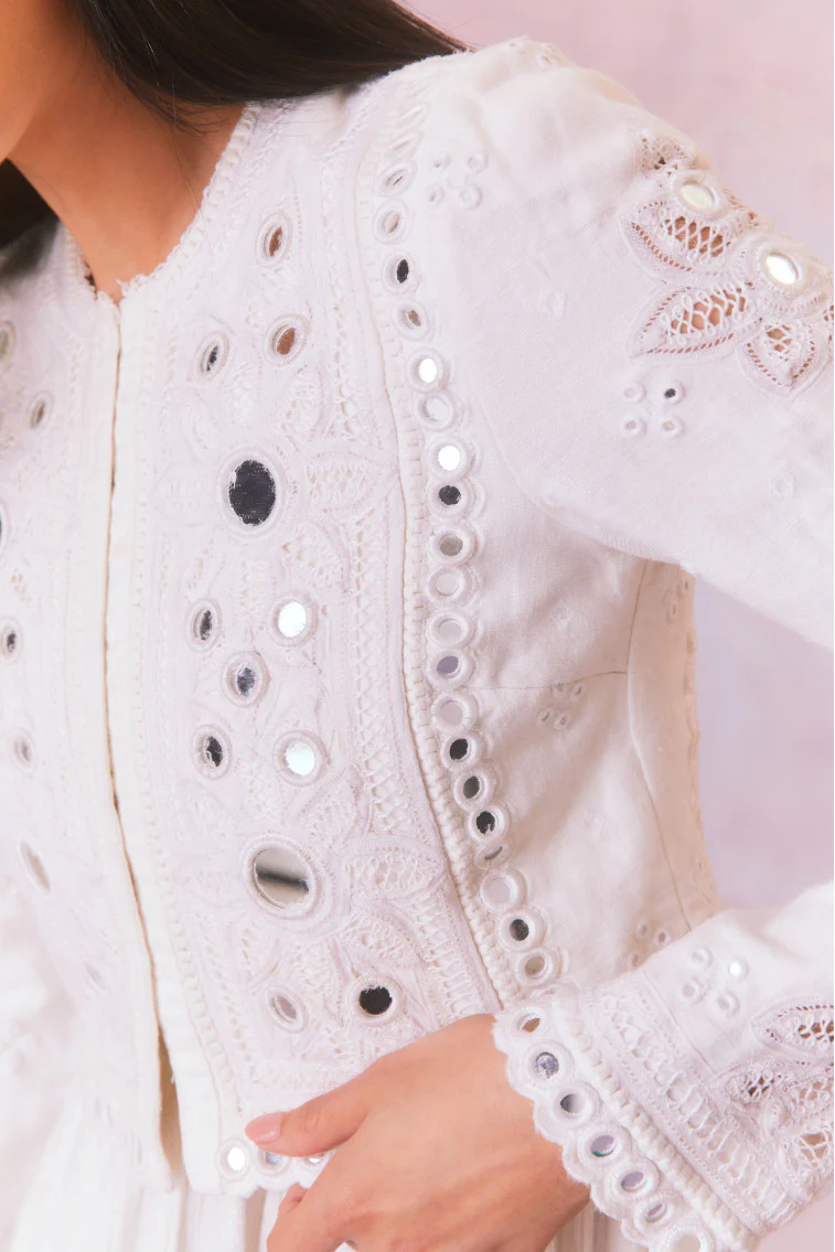 Veranda Artisanal Cropped Jacket - Store Citys